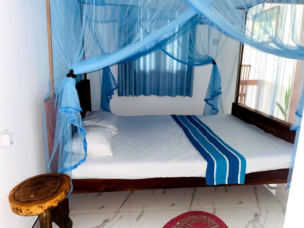 Hotel Tissamaharama Kültér fotó